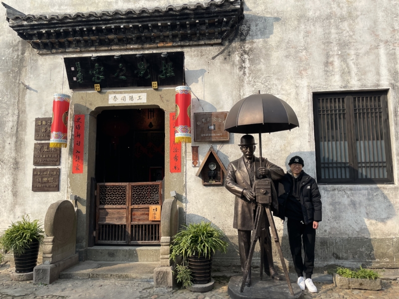 喝可乐的猫的第一张照片--合肥相亲服务中心