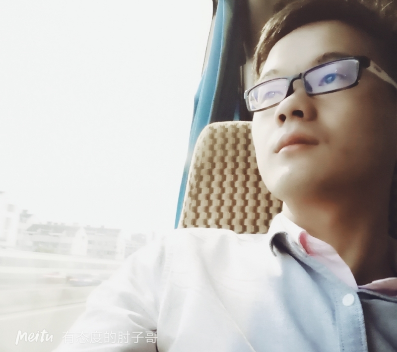 尹骏的第三张照片--合肥相亲服务中心