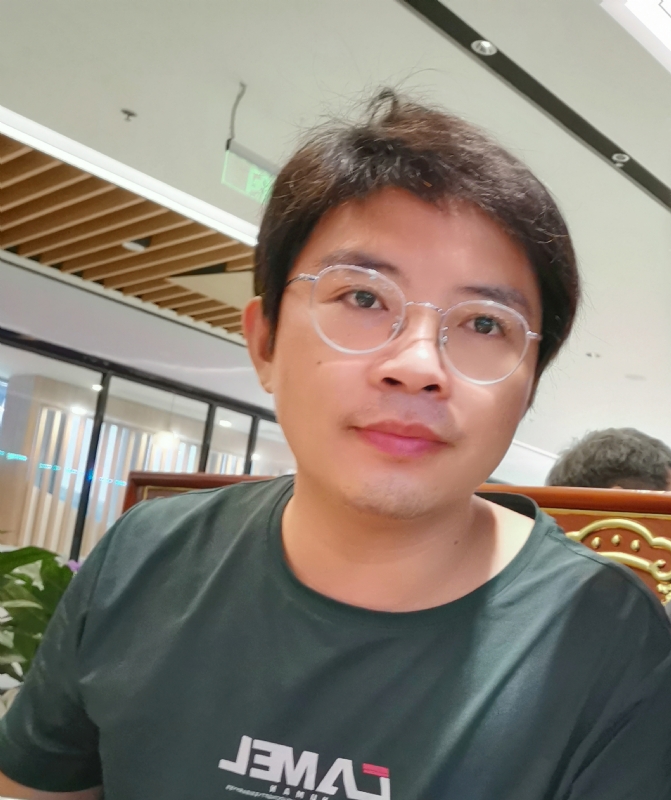 陆迅的第三张照片--合肥相亲服务中心