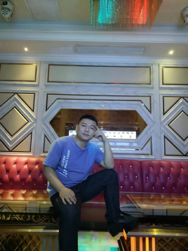 黄生的第四张照片--合肥相亲服务中心