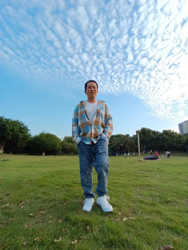 曹先生的第三张照片--合肥相亲服务中心