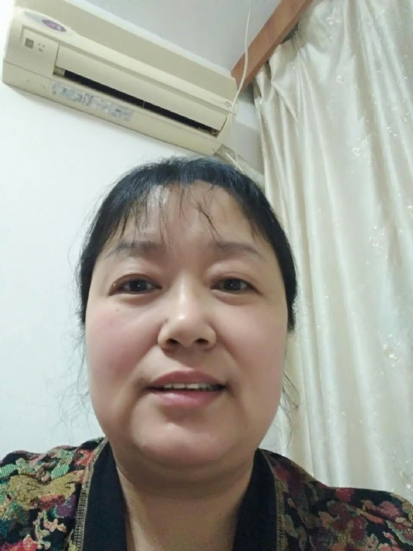 雨中漫步的第一张照片--合肥相亲服务中心