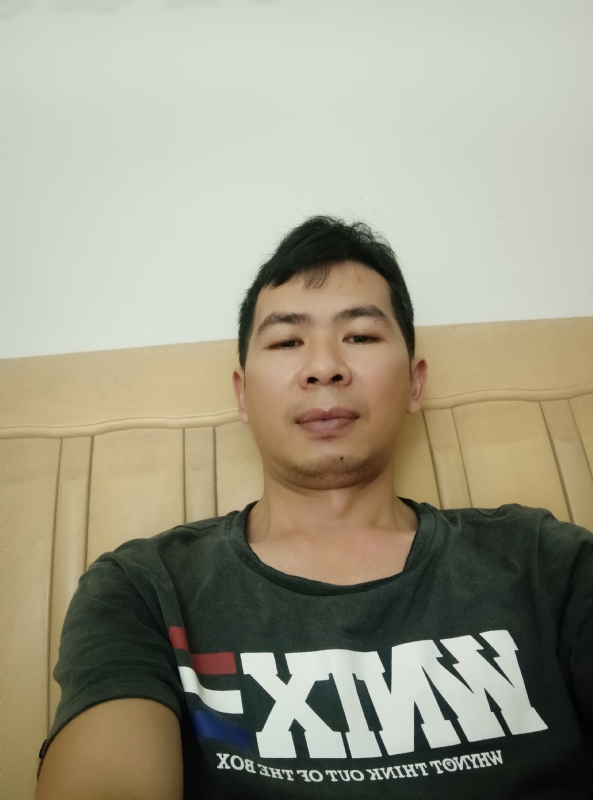 小伙子的第四张照片--合肥相亲服务中心