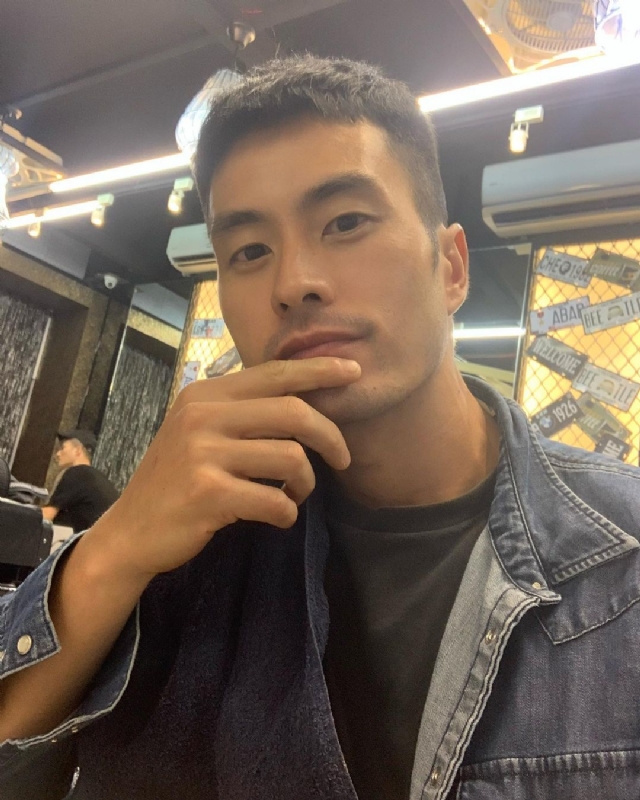 伟业强哥的第一张照片--合肥相亲服务中心