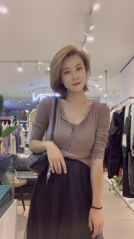 大婷子的第一张照片--合肥相亲服务中心