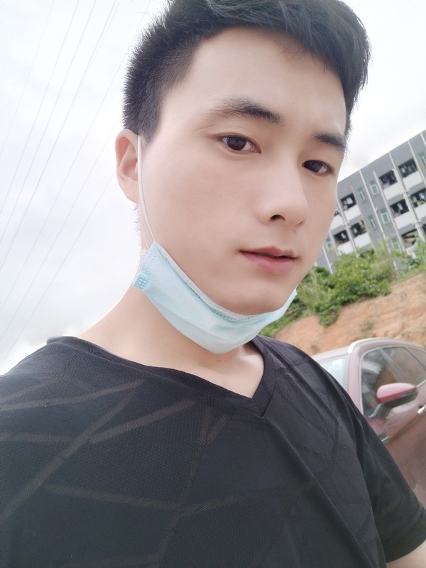 何凡的第二张照片--合肥相亲服务中心