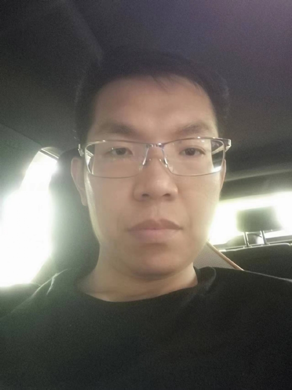 小黑包的第一张照片--合肥相亲服务中心