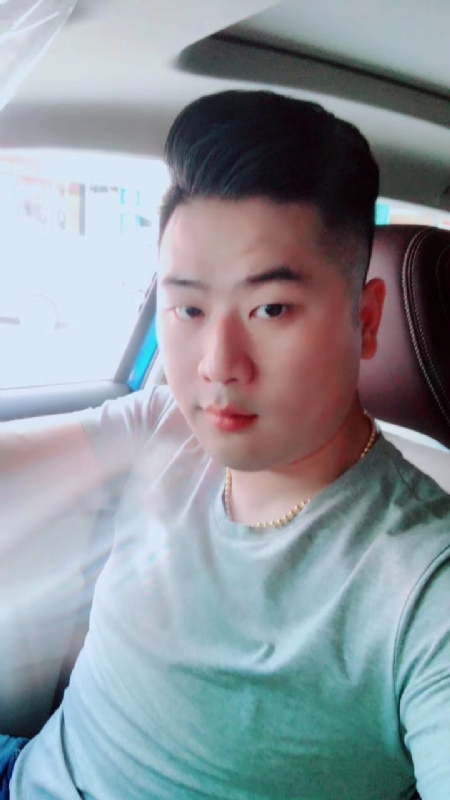 爱吃冰西瓜的猪的第一张照片--合肥相亲服务中心