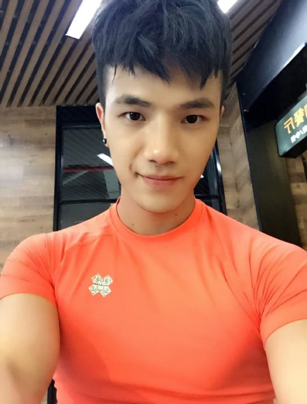 航航的第一张照片--合肥相亲服务中心