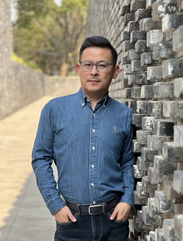 岁月不饶人的第一张照片--合肥相亲服务中心