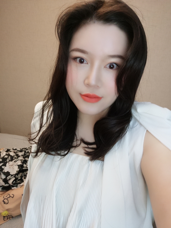 璐璐的第一张照片--合肥相亲服务中心