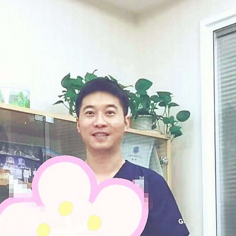 大手牵小手的第二张照片--合肥相亲服务中心