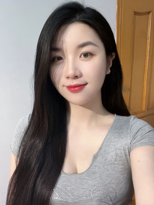 乔乔在寻爱的第二张照片--合肥相亲服务中心