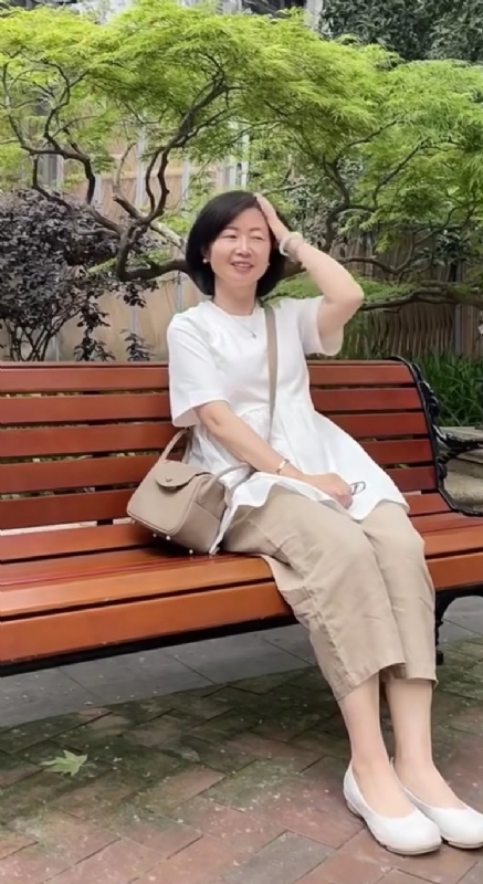 千年老母猪的第四张照片--合肥相亲服务中心