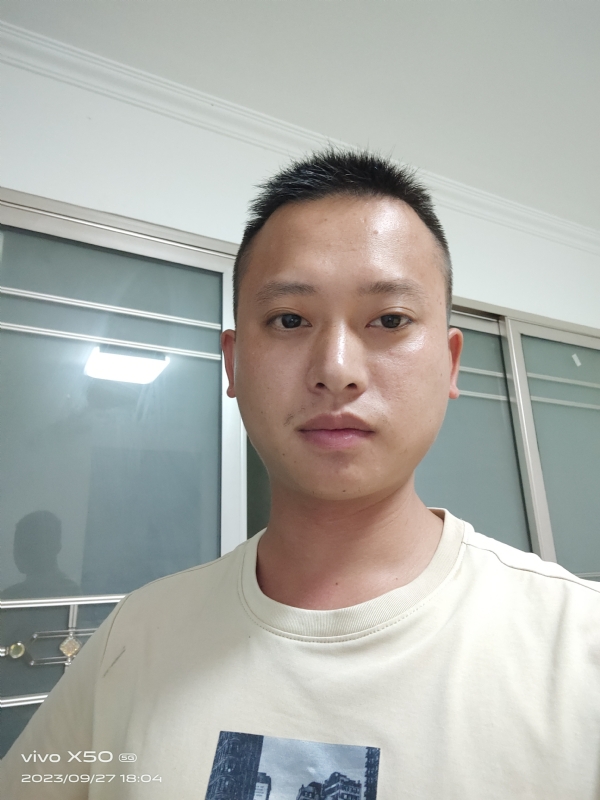 小yan同学的第一张照片--合肥相亲服务中心