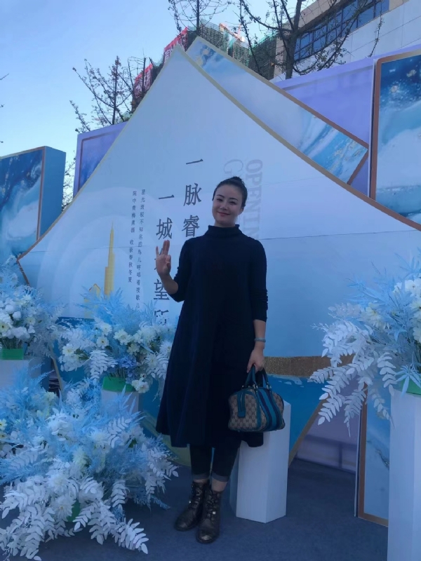 英子的第一张照片--合肥相亲服务中心