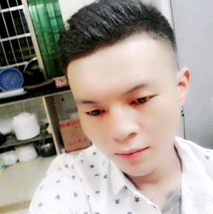 子龙的第一张照片--合肥相亲服务中心