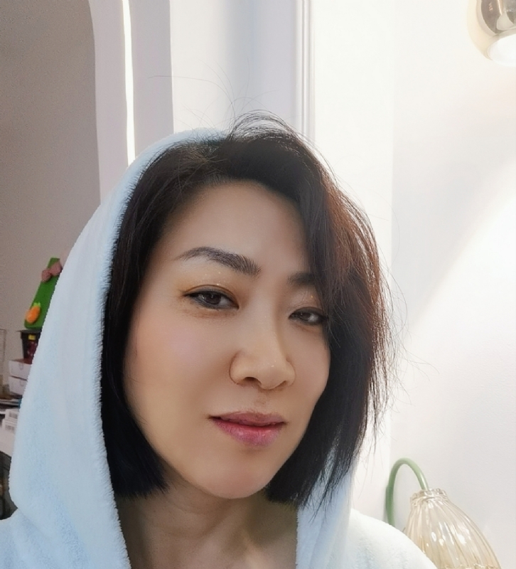 火玫瑰的第一张照片--合肥相亲服务中心