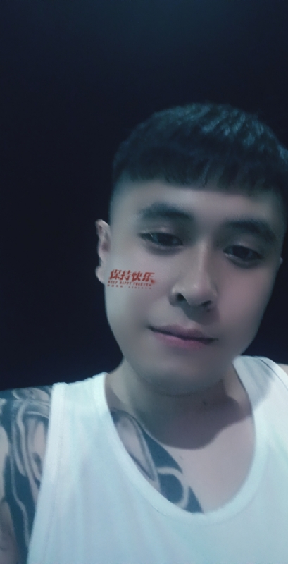 愚忠的第一张照片--合肥相亲服务中心