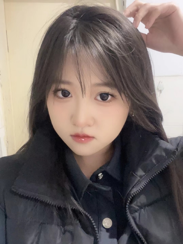 荣荣的第一张照片--合肥相亲服务中心