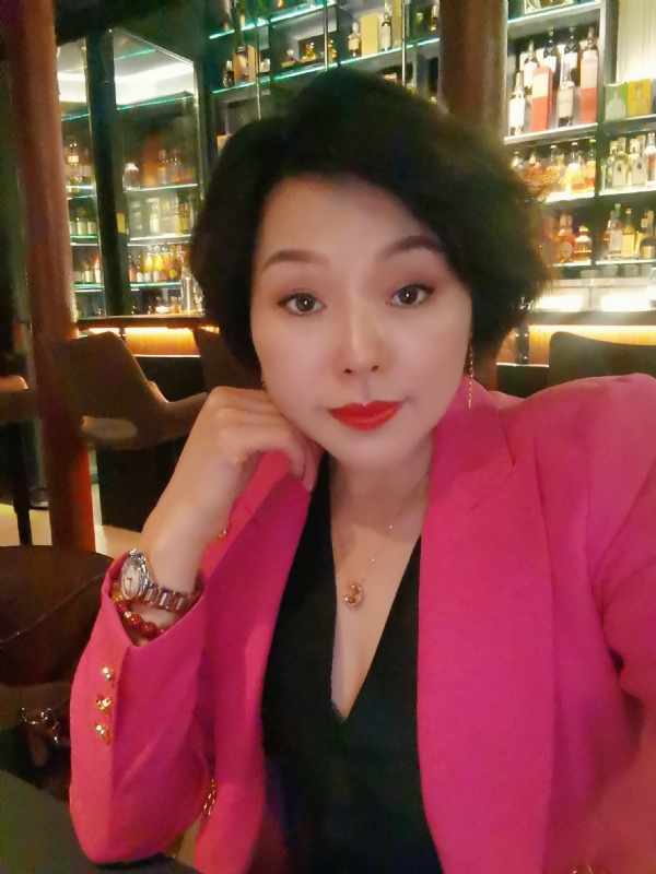 feng的第一张照片--合肥相亲服务中心