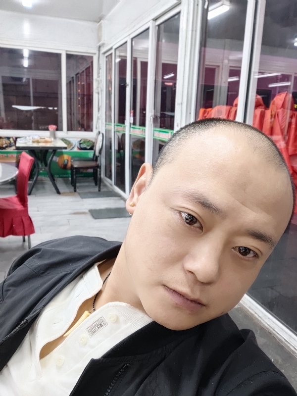 大连相亲的第一张照片--合肥相亲服务中心