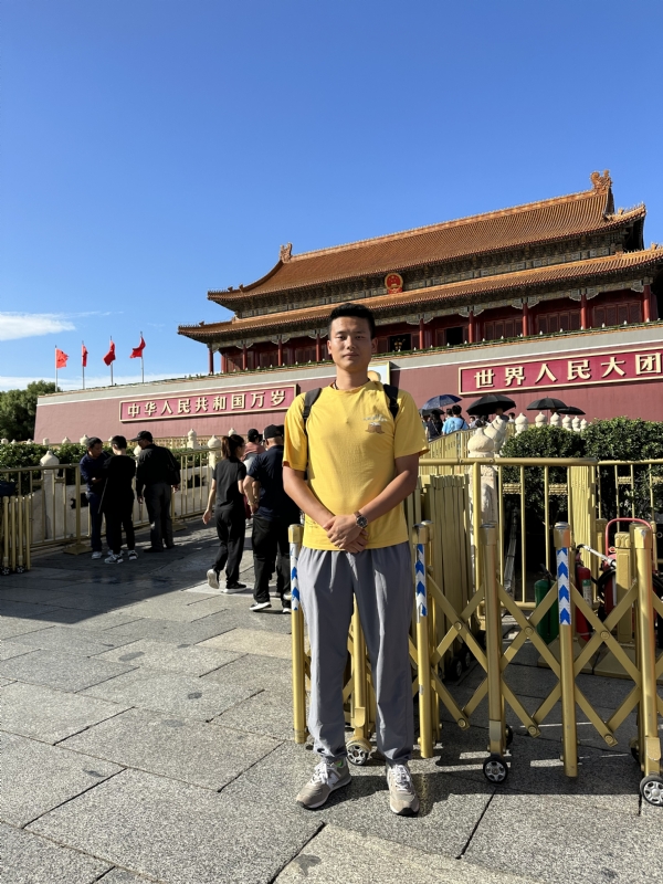 莫过于的第一张照片--合肥相亲服务中心