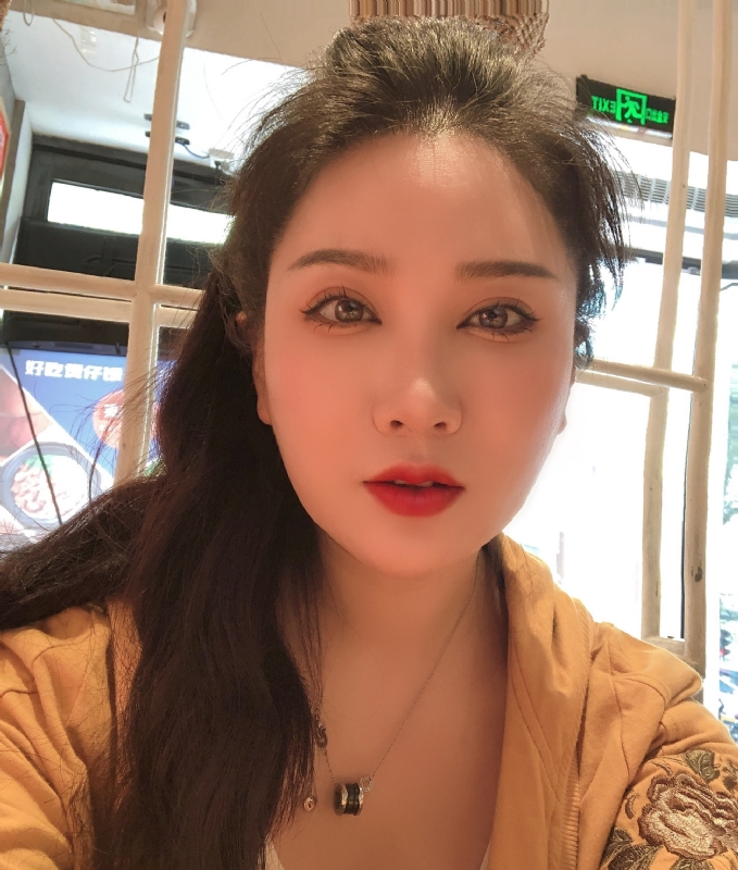 琳达的第二张照片--合肥相亲服务中心