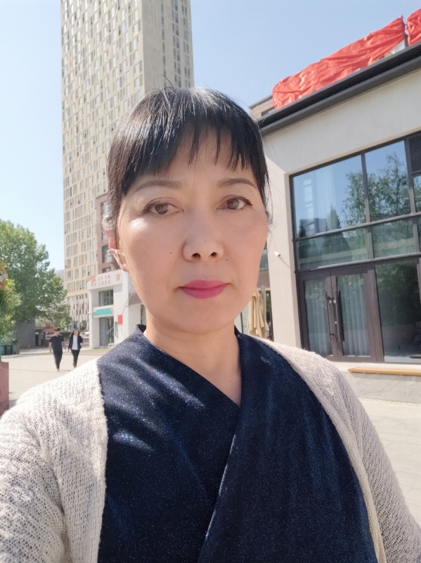 天山雪莲的第一张照片--合肥相亲服务中心