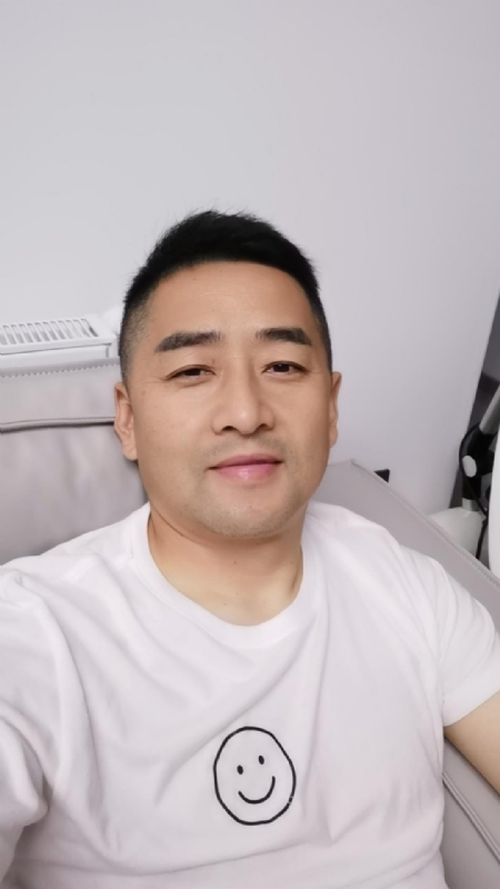 向阳而生的第一张照片--合肥相亲服务中心