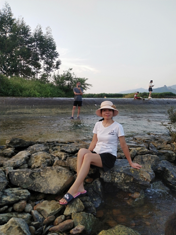 雪儿的第一张照片--合肥相亲服务中心