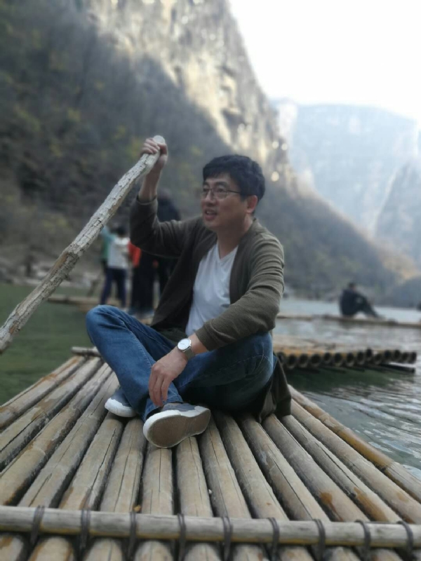 风被吹走了的第二张照片--合肥相亲服务中心