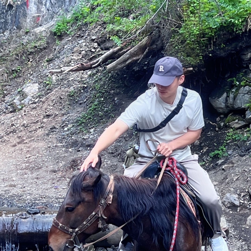 蓦然回首的第二张照片--合肥相亲服务中心