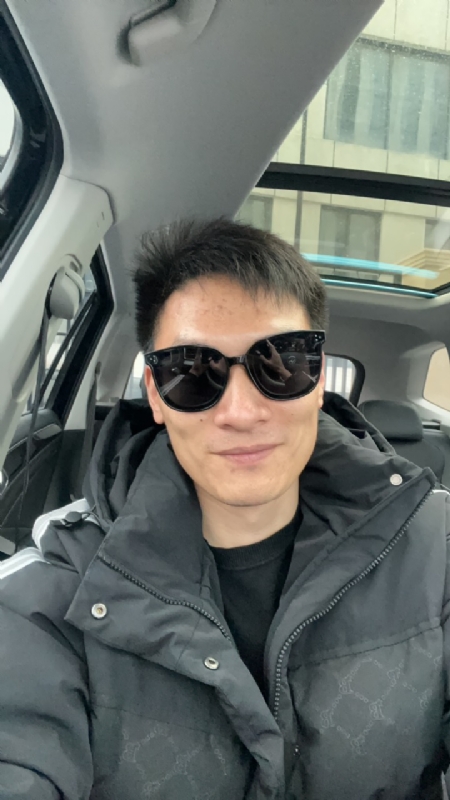 男孩的第一张照片--合肥相亲服务中心