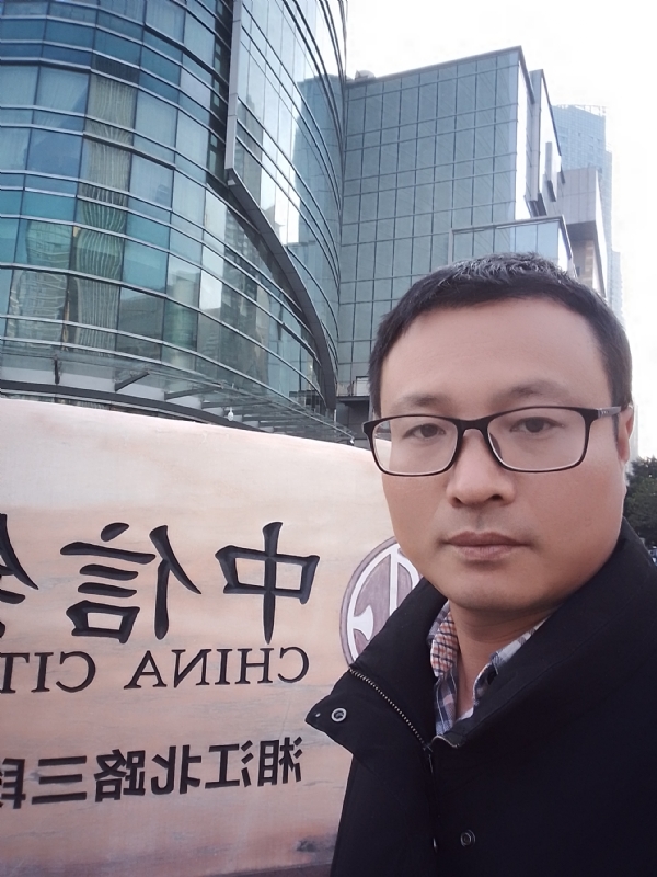 晚秋的第一张照片--合肥相亲服务中心