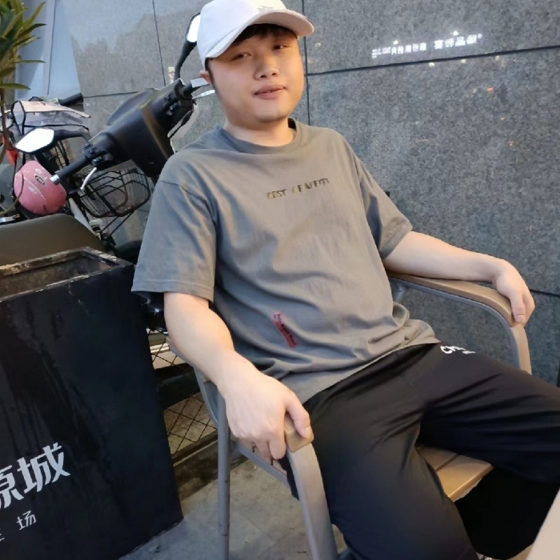 风吹半夏的第一张照片--合肥相亲服务中心