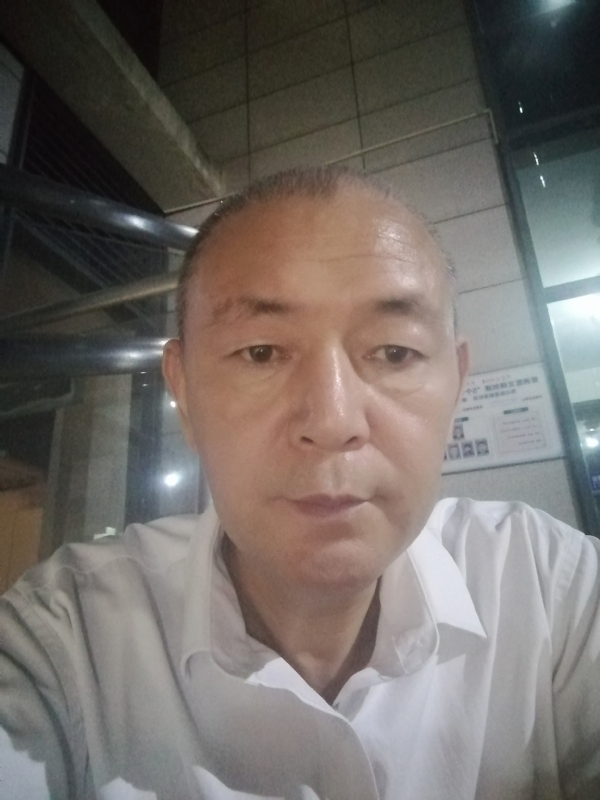 老李的第一张照片--合肥相亲服务中心