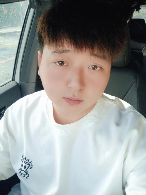 可乐加冰的第一张照片--合肥相亲服务中心