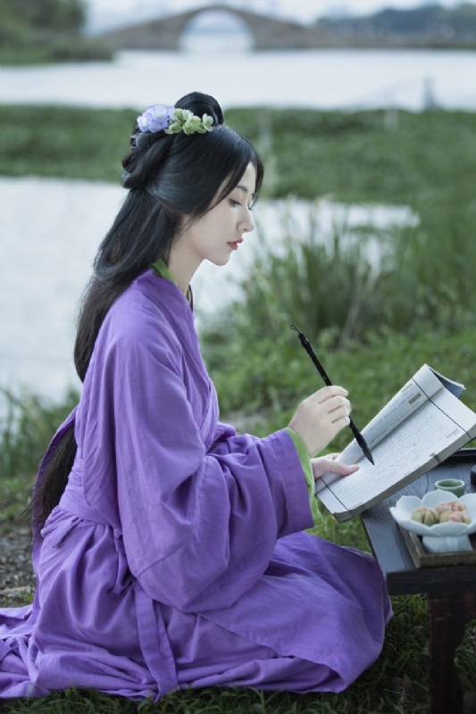 黄环儿的第一张照片--合肥相亲服务中心