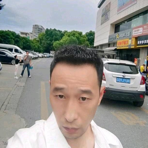 小林的第三张照片--合肥相亲服务中心