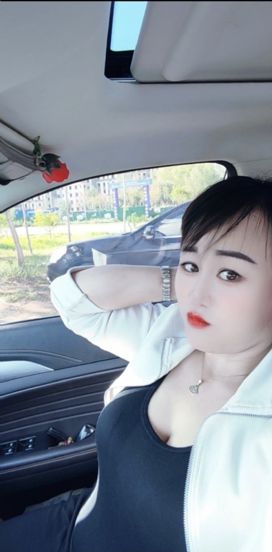 王芳燕的第五张照片--合肥相亲服务中心