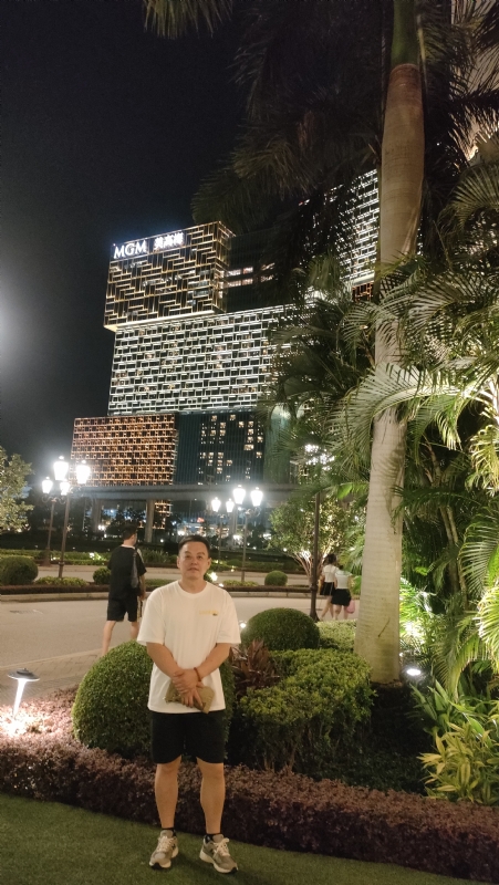 熟悉的身影的第一张照片--合肥相亲服务中心