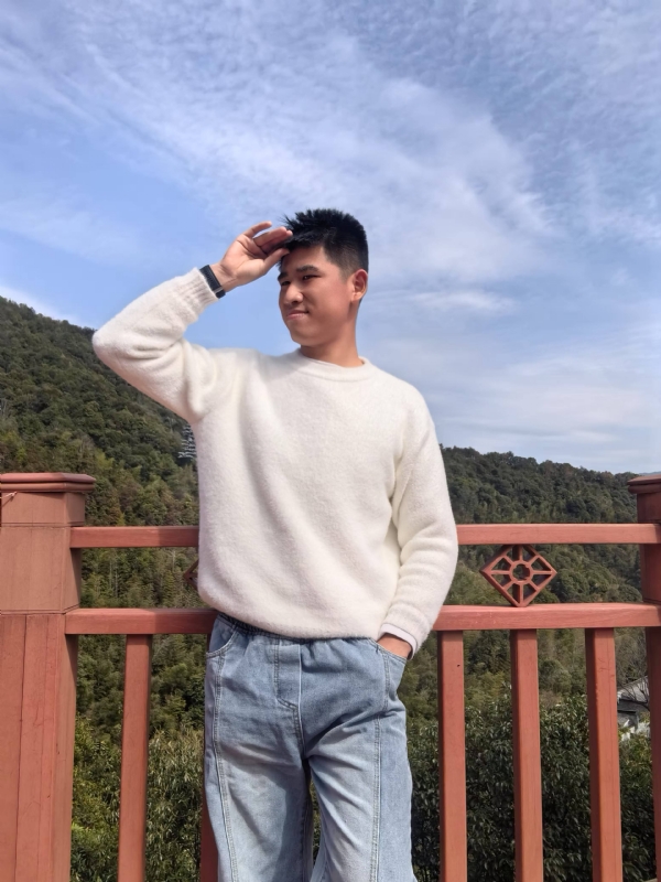 颜SEME的第一张照片--合肥相亲服务中心