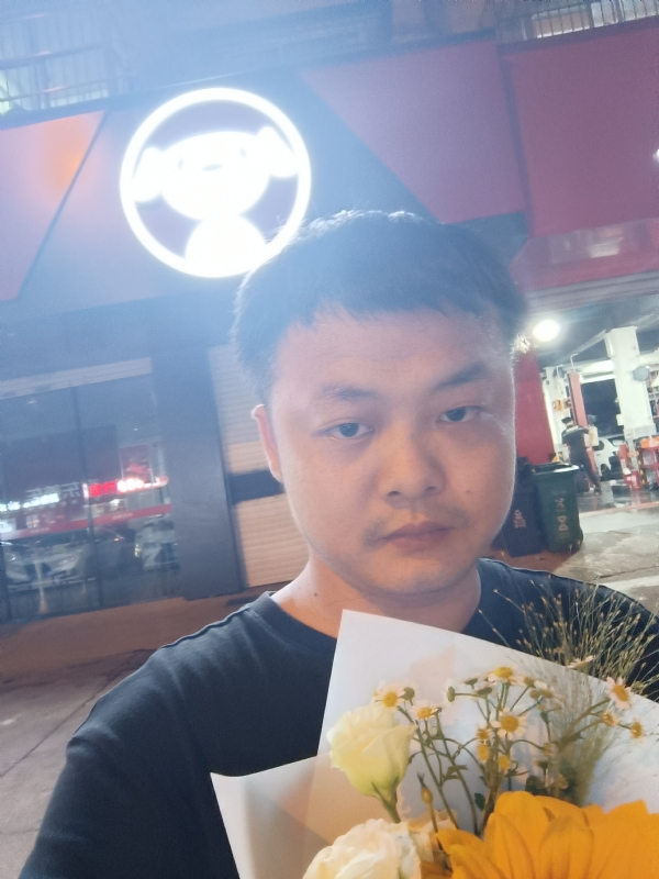 小陈的第一张照片--合肥相亲服务中心