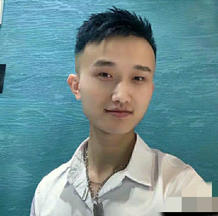 小哥哥的第一张照片--合肥相亲服务中心