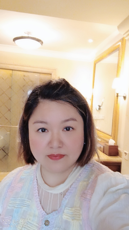 衎静玲瓏的第二张照片--合肥相亲服务中心