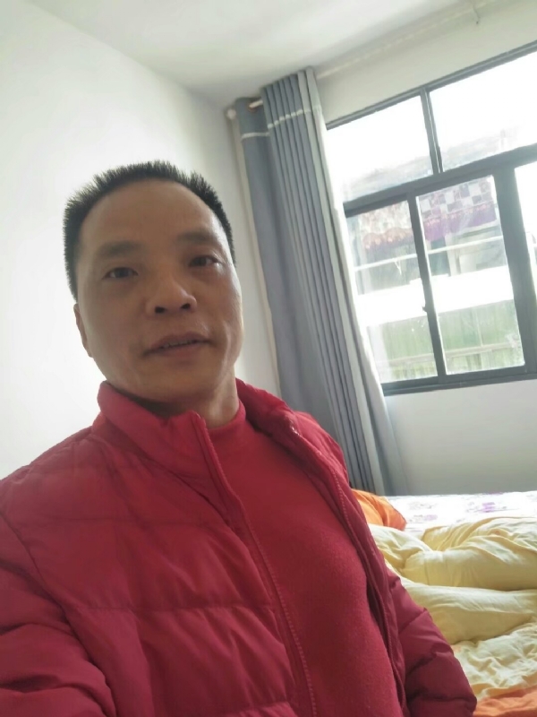 真诚征婚的第一张照片--合肥相亲服务中心