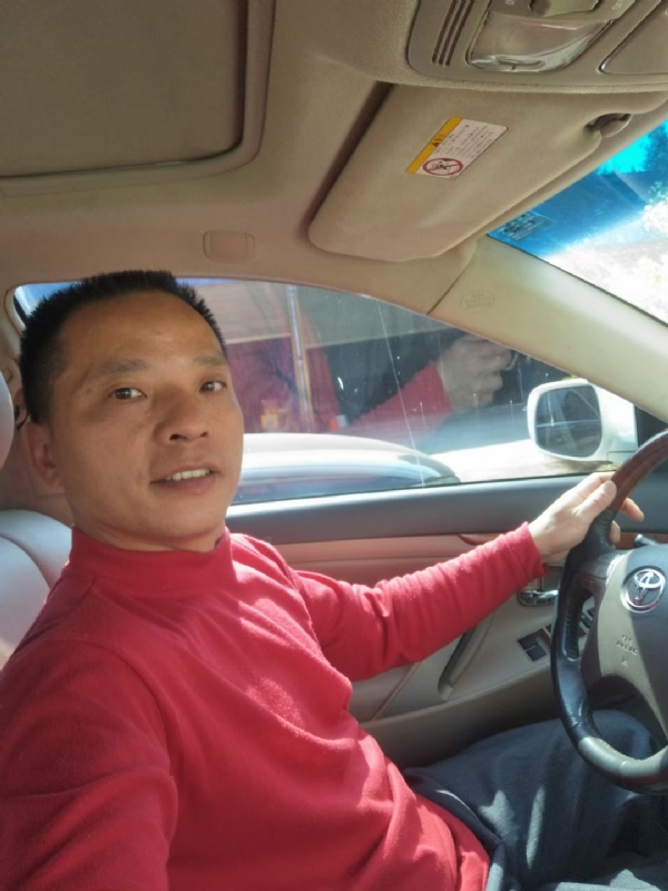 真诚征婚的第三张照片--合肥相亲服务中心