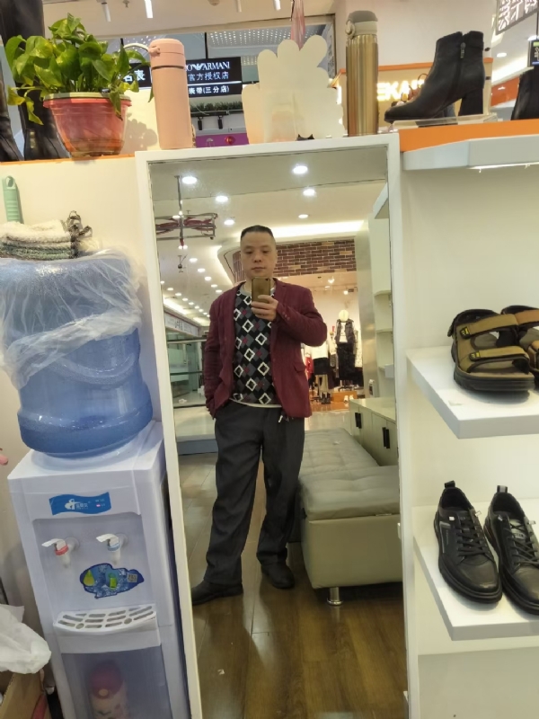 真诚征婚的第四张照片--合肥相亲服务中心