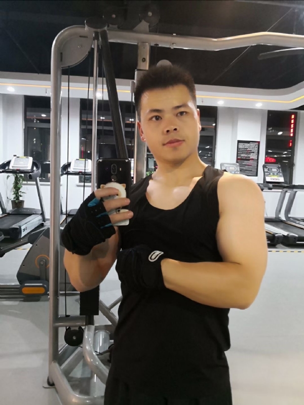 范迪塞尔的第二张照片--合肥相亲服务中心